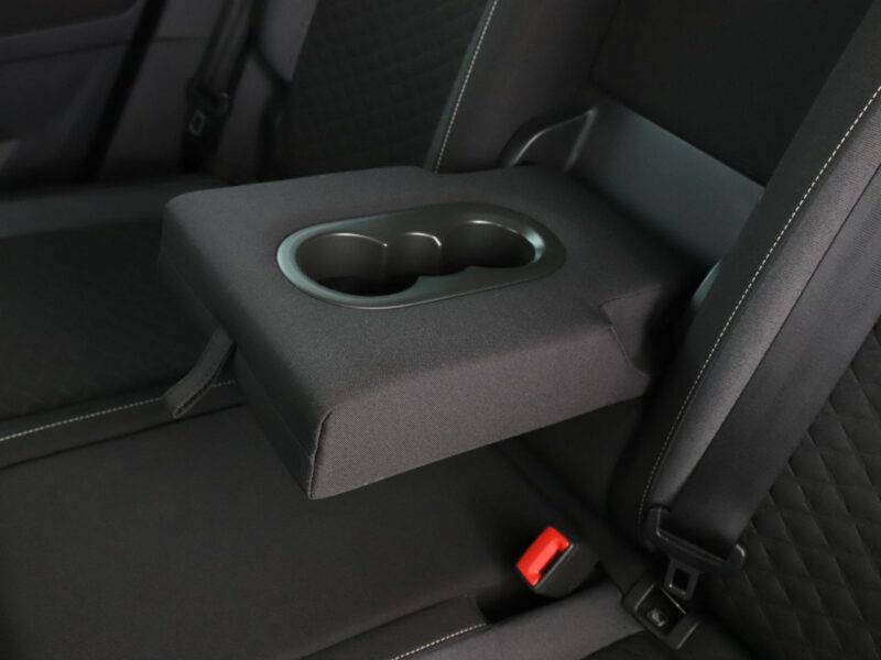 Volkswagen Tiguan Tempomat adaptacyjny PDC grzane fotele klima 3-strefowa navi bluetooth II (2016-2024)