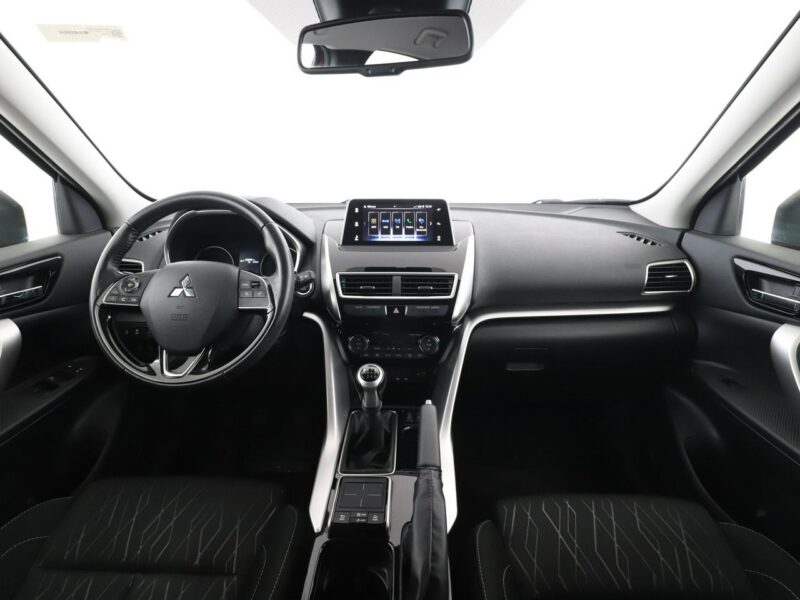 Mitsubishi Eclipse Cross PDC Klima auto grzane fotele przód/tył navi bluetooth VI (2018-)