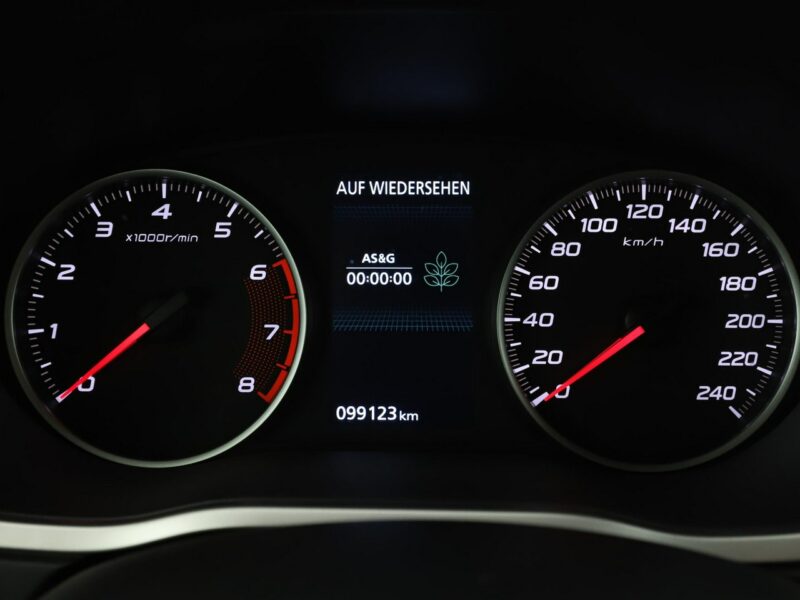 Mitsubishi Eclipse Cross PDC Klima auto grzane fotele przód/tył navi bluetooth VI (2018-)