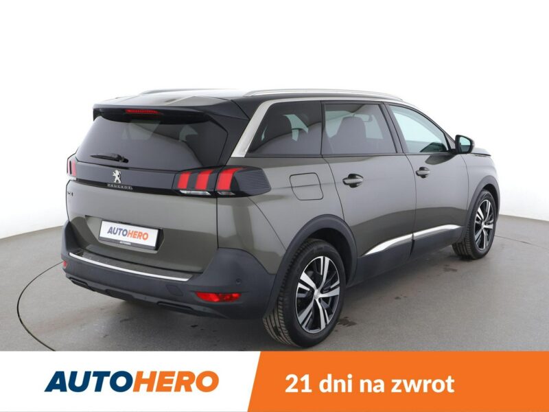 Peugeot 5008 Allure 7-osob. PDC grzane fotele navi kamera virtual półskóra tempomat II (2017-)
