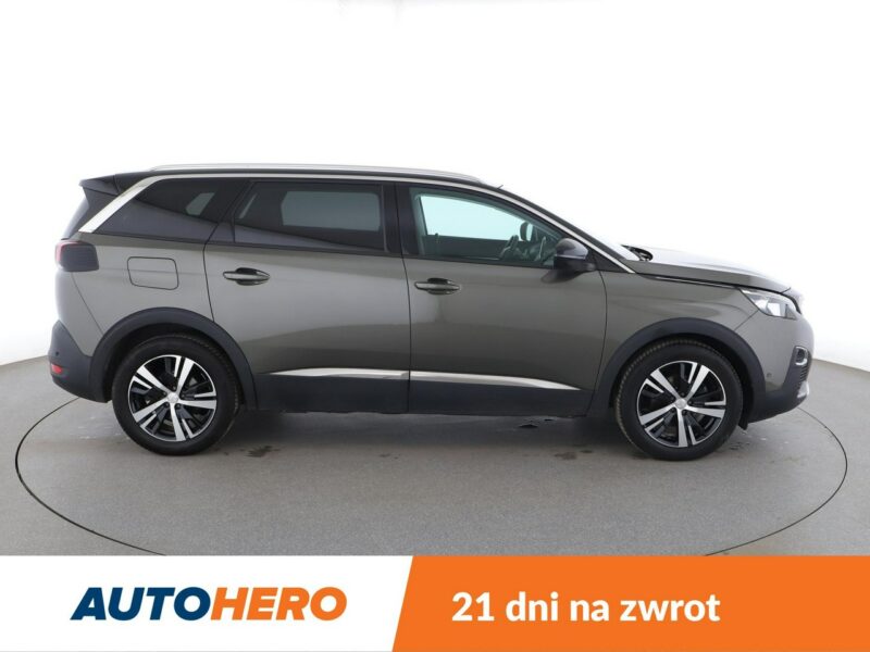 Peugeot 5008 Allure 7-osob. PDC grzane fotele navi kamera virtual półskóra tempomat II (2017-)