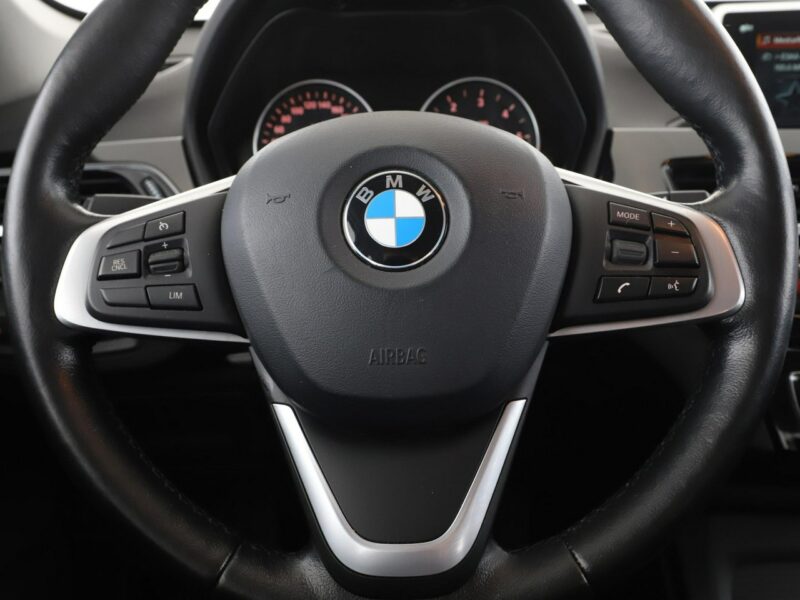 BMW X1 Xdrive Navi PDC Podg.fotele aut.klima II (F48) (2015-)