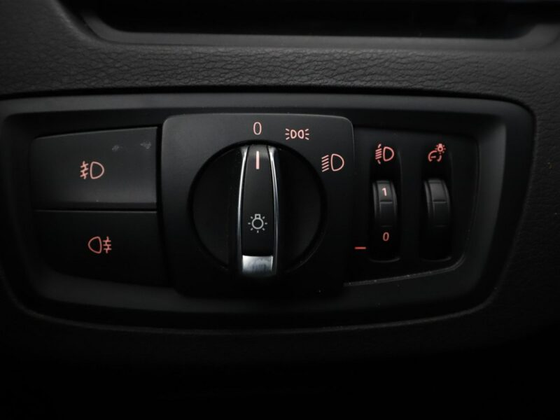BMW X1 Xdrive Navi PDC Podg.fotele aut.klima II (F48) (2015-)