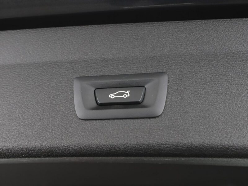 BMW X1 Xdrive Navi PDC Podg.fotele aut.klima II (F48) (2015-)