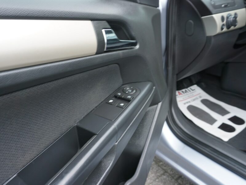 Opel Astra 1.7 CDTi 101KM, ubezpieczona, zarejestrowana, ekonomiczna, H (2004-2014)