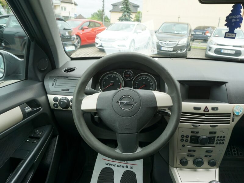 Opel Astra 1.7 CDTi 101KM, ubezpieczona, zarejestrowana, ekonomiczna, H (2004-2014)
