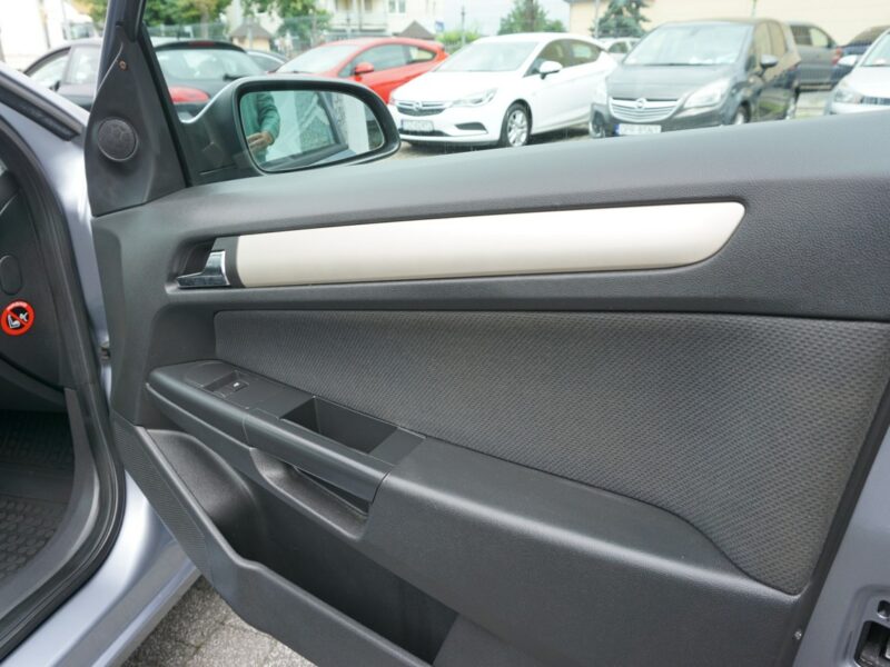 Opel Astra 1.7 CDTi 101KM, ubezpieczona, zarejestrowana, ekonomiczna, H (2004-2014)
