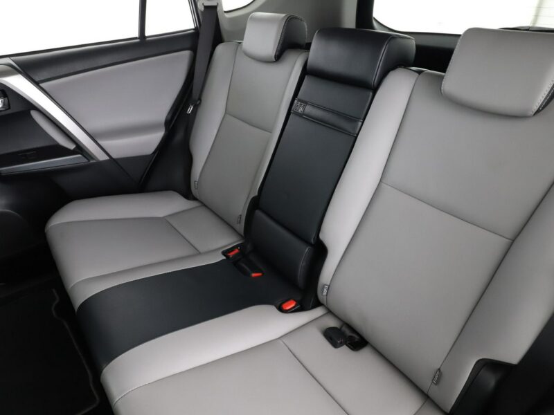 Toyota RAV-4 Lounge skóra navi grzane fotele kamera LED tempomat IV (2012-)