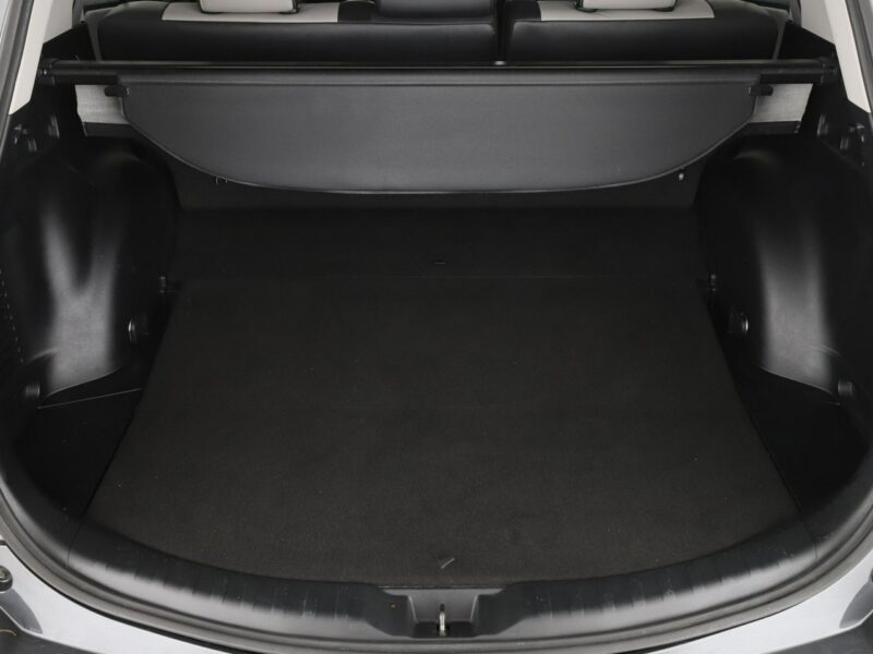 Toyota RAV-4 Lounge skóra navi grzane fotele kamera LED tempomat IV (2012-)