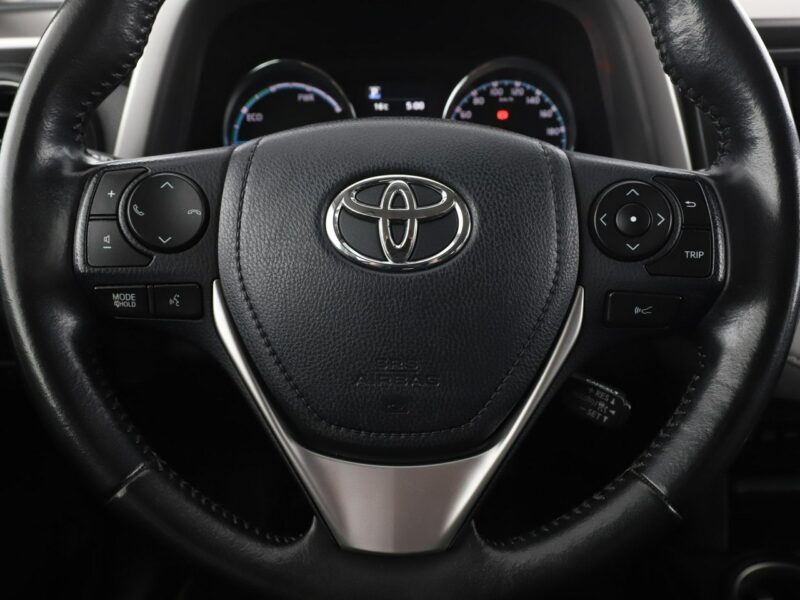 Toyota RAV-4 Lounge skóra navi grzane fotele kamera LED tempomat IV (2012-)