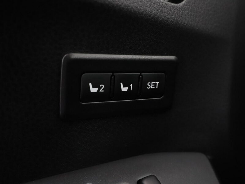 Toyota RAV-4 Lounge skóra navi grzane fotele kamera LED tempomat IV (2012-)
