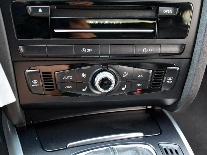 Audi A4 2.0TDI(190KM)Quattro 3xS-line Ledy BI-Xenon Skóry Navi MMI Alu19 B8 (2007-2015)