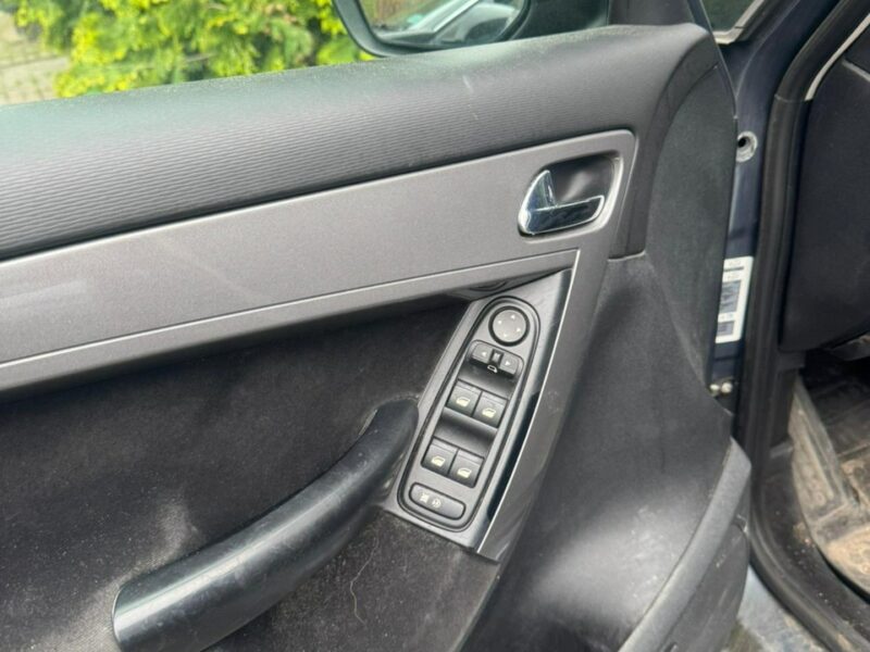 Citroen C4 Picasso Citroen C4 Picasso 2.0 Benz + 3 letni Gaz * 7-osobowy * Climatronic * I (2006-2013)