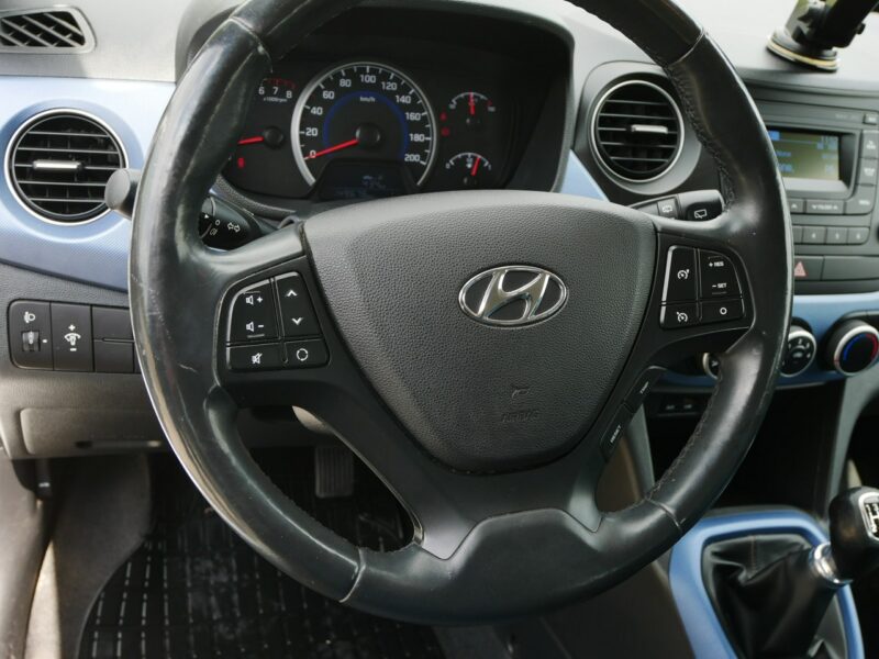 Hyundai i10 1.0 MPI 66KM -Klima +Grzane fotele i kier -Bardzo zadbany +Opony zima II (2013-)