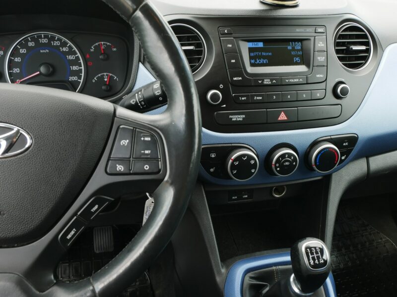 Hyundai i10 1.0 MPI 66KM -Klima +Grzane fotele i kier -Bardzo zadbany +Opony zima II (2013-)