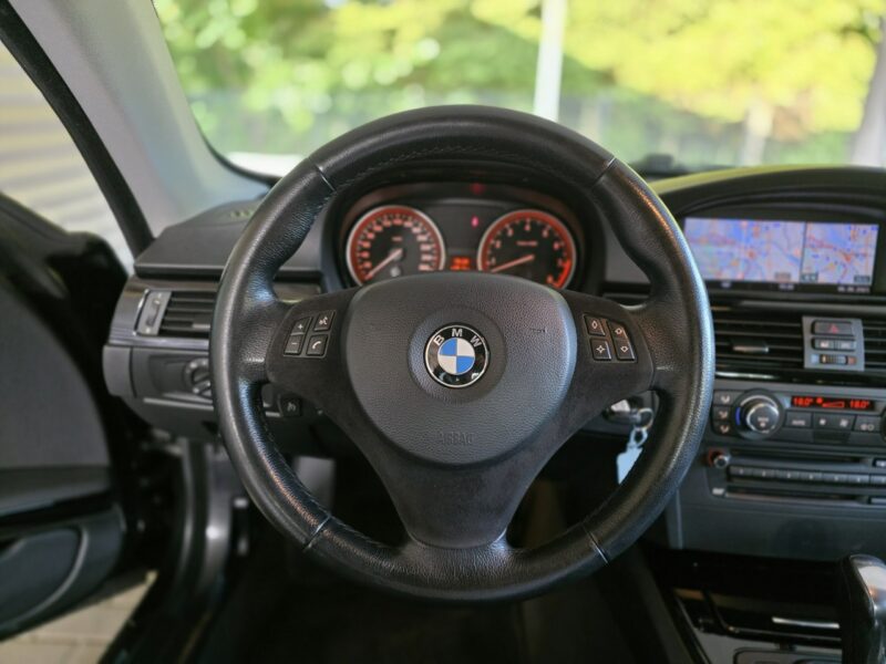 BMW 325 E92 3.0 218KM Coupe Automat E90 (2005-2012)