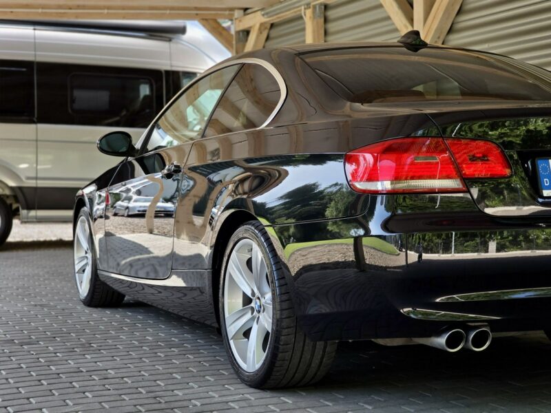 BMW 325 E92 3.0 218KM Coupe Automat E90 (2005-2012)