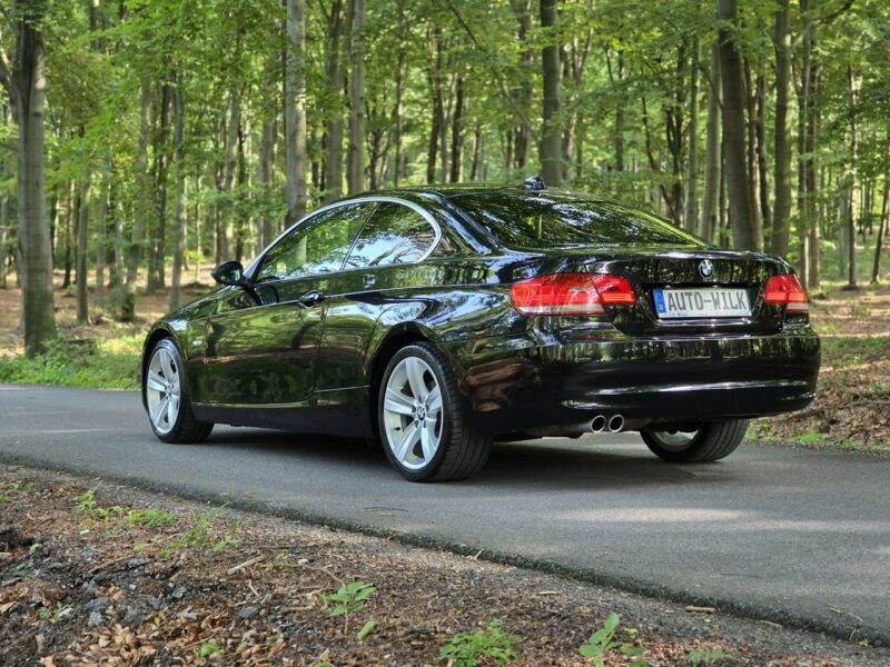 BMW 325 E92 3.0 218KM Coupe Automat E90 (2005-2012)