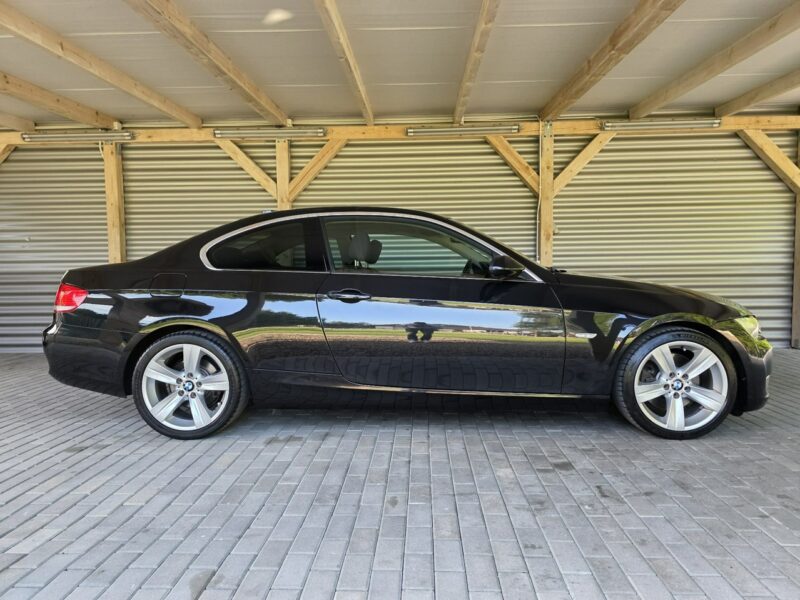 BMW 325 E92 3.0 218KM Coupe Automat E90 (2005-2012)