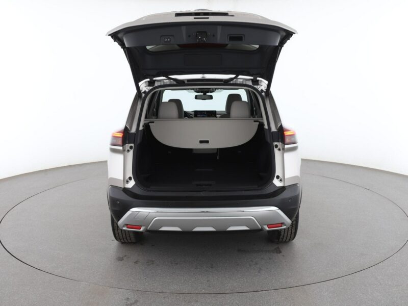 Nissan X-Trail HEV automat LED jasne skóry navi kamery 360 grzane fotele i kierownica IV (2021-)