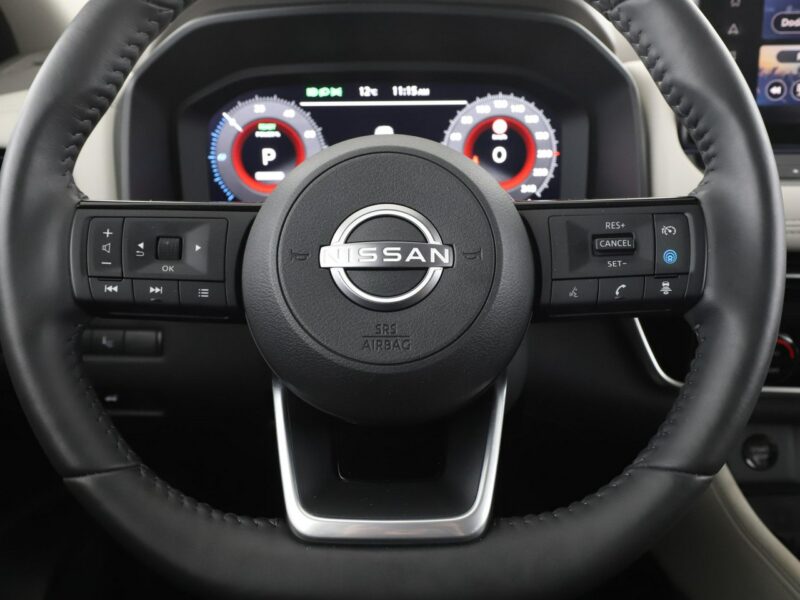 Nissan X-Trail HEV automat LED jasne skóry navi kamery 360 grzane fotele i kierownica IV (2021-)