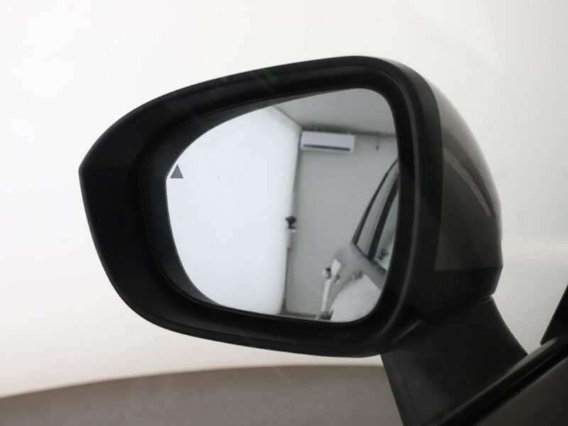 Nissan X-Trail HEV automat LED jasne skóry navi kamery 360 grzane fotele i kierownica IV (2021-)
