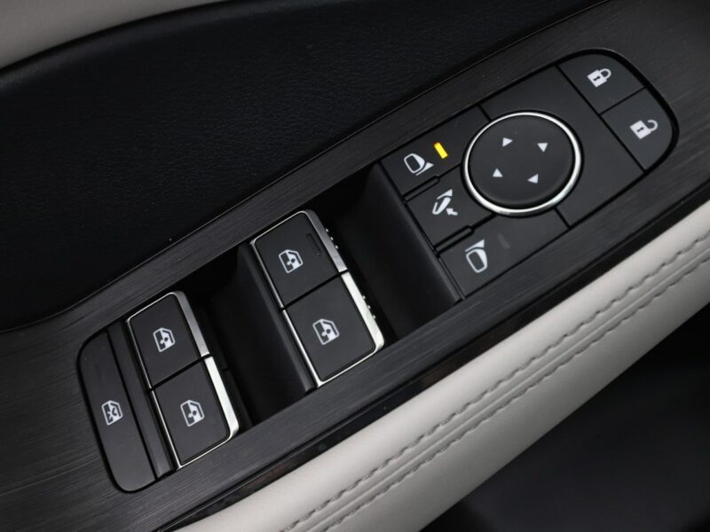 Nissan X-Trail HEV automat LED jasne skóry navi kamery 360 grzane fotele i kierownica IV (2021-)