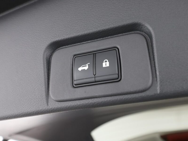 Nissan X-Trail HEV automat LED jasne skóry navi kamery 360 grzane fotele i kierownica IV (2021-)