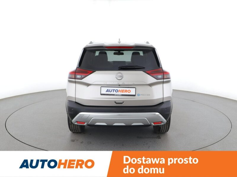 Nissan X-Trail HEV automat LED jasne skóry navi kamery 360 grzane fotele i kierownica IV (2021-)