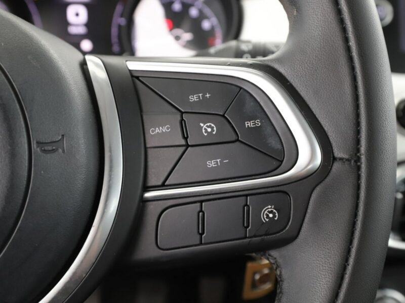 Fiat 500x City Cross kamera Bluetooth tempomat