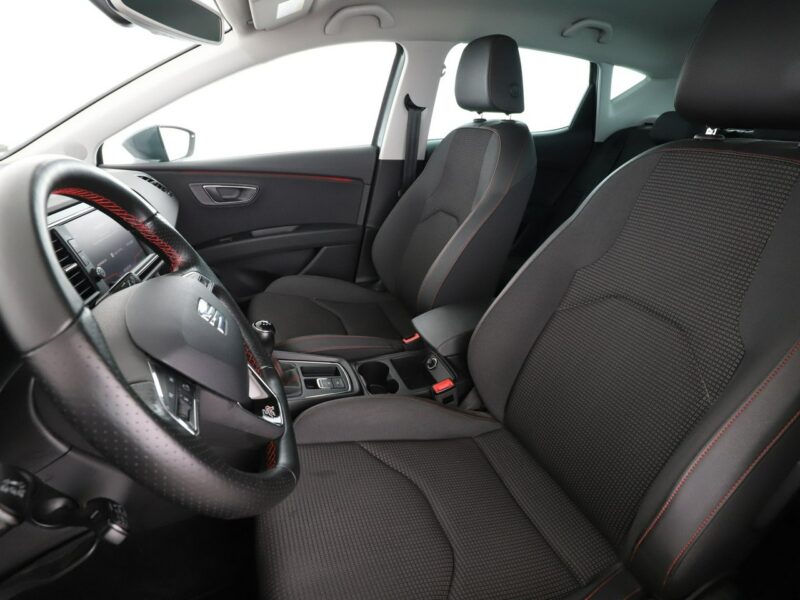 Seat Leon full LED virtual cocpit klima auto kamera i czujniki parkowania grzane III (2012-)