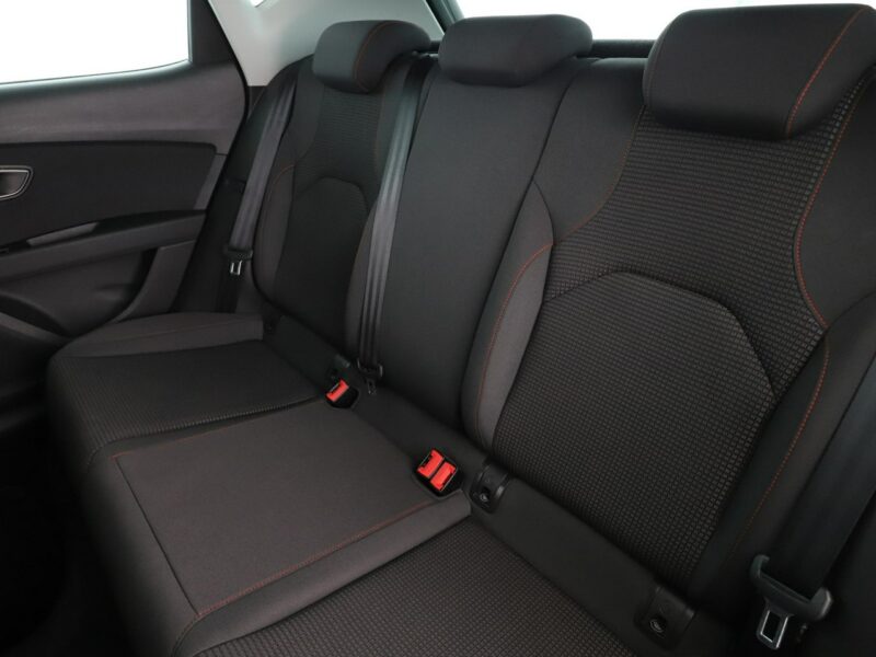 Seat Leon full LED virtual cocpit klima auto kamera i czujniki parkowania grzane III (2012-)