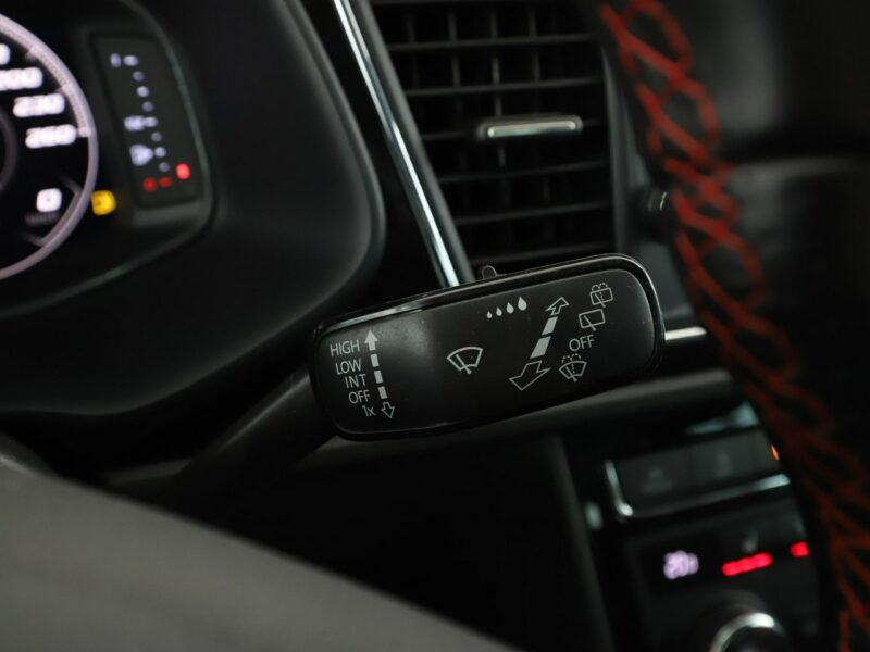 Seat Leon full LED virtual cocpit klima auto kamera i czujniki parkowania grzane III (2012-)