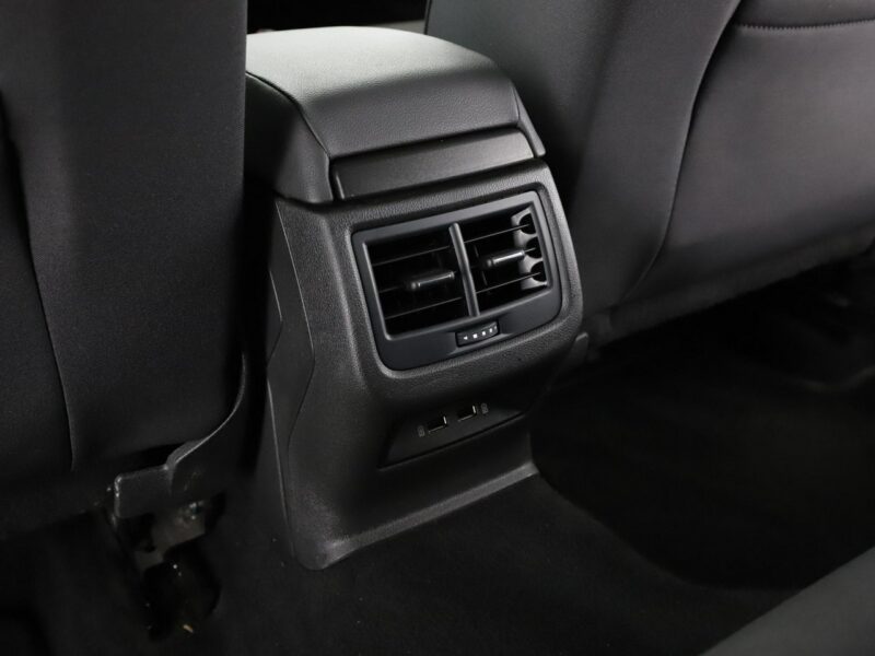 Seat Leon full LED virtual cocpit klima auto kamera i czujniki parkowania grzane III (2012-)