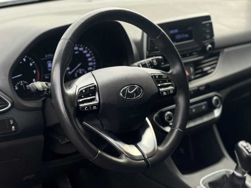 Hyundai i30 Salon Polska Poleasingowy I właściciel Serwis ASO VAT 23% Bezwypadkowy III (2017-)
