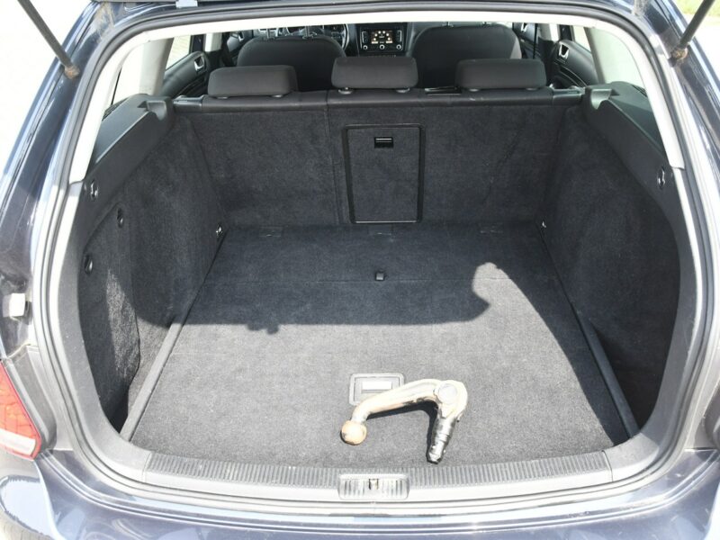 Volkswagen Golf 1,2Turbo benz. Navigacja.Kliamtr 2 str.Hak.Tempomat.Alu.kredyt.OKAZJA VI (2008-2012)
