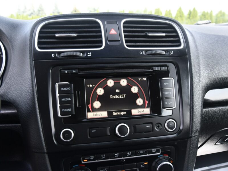 Volkswagen Golf 1,2Turbo benz. Navigacja.Kliamtr 2 str.Hak.Tempomat.Alu.kredyt.OKAZJA VI (2008-2012)