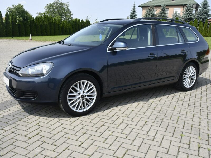Volkswagen Golf 1,2Turbo benz. Navigacja.Kliamtr 2 str.Hak.Tempomat.Alu.kredyt.OKAZJA VI (2008-2012)