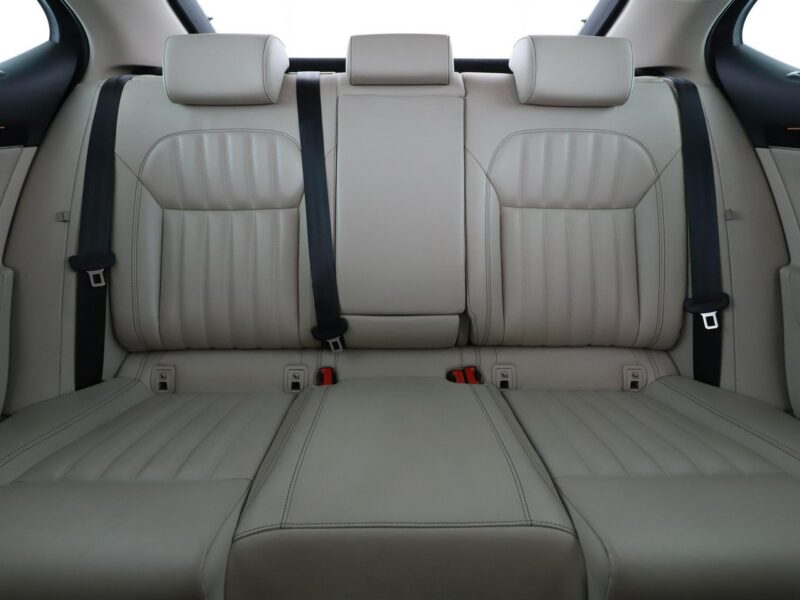 Škoda Superb Plugin in, L&K, skóra, Navi, Podg.fotele, tempomat, Bluetooth III (2015-2023)