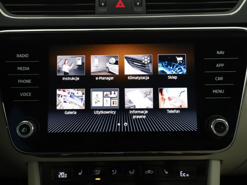 Škoda Superb Plugin in, L&K, skóra, Navi, Podg.fotele, tempomat, Bluetooth III (2015-2023)