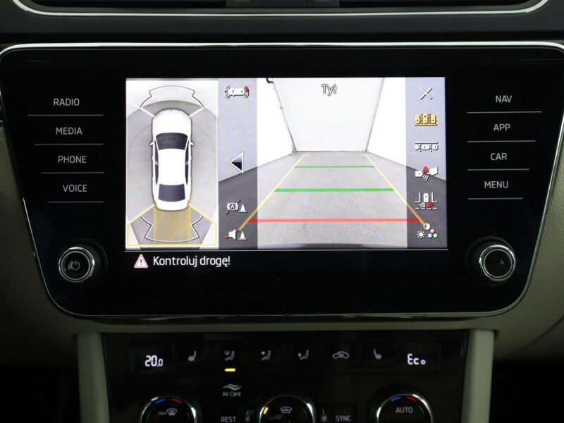 Škoda Superb Plugin in, L&K, skóra, Navi, Podg.fotele, tempomat, Bluetooth III (2015-2023)