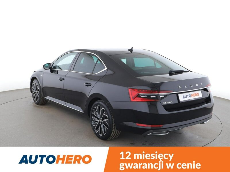 Škoda Superb Plugin in, L&K, skóra, Navi, Podg.fotele, tempomat, Bluetooth III (2015-2023)