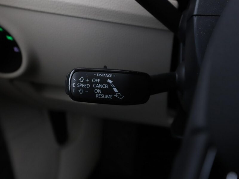 Škoda Superb Plugin in, L&K, skóra, Navi, Podg.fotele, tempomat, Bluetooth III (2015-2023)