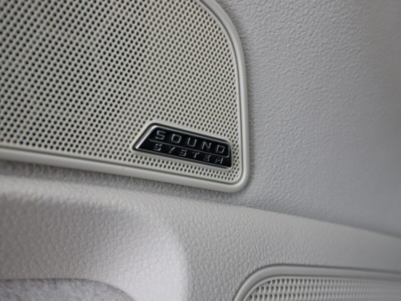 Škoda Superb Plugin in, L&K, skóra, Navi, Podg.fotele, tempomat, Bluetooth III (2015-2023)