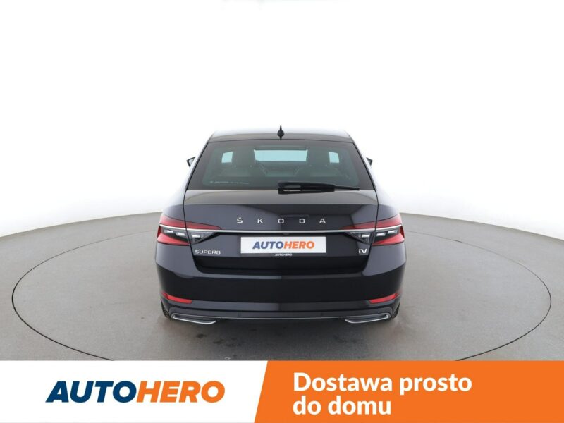 Škoda Superb Plugin in, L&K, skóra, Navi, Podg.fotele, tempomat, Bluetooth III (2015-2023)
