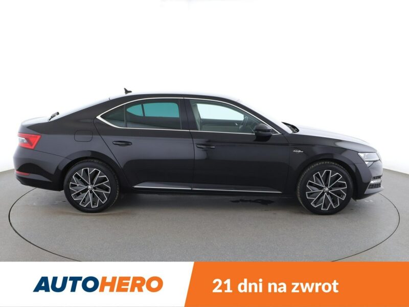Škoda Superb Plugin in, L&K, skóra, Navi, Podg.fotele, tempomat, Bluetooth III (2015-2023)