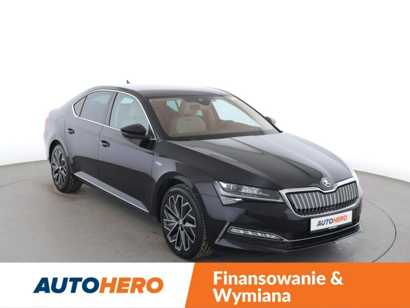 Škoda Superb Plugin in, L&K, skóra, Navi, Podg.fotele, tempomat, Bluetooth III (2015-2023)