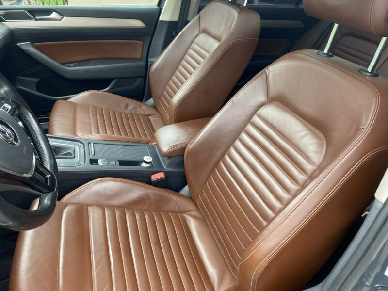 Volkswagen Passat 240KM, wirtualne zegary, 4Motion, DSG, skóry podgrzewane, nawigacja B8 (2014-2023)