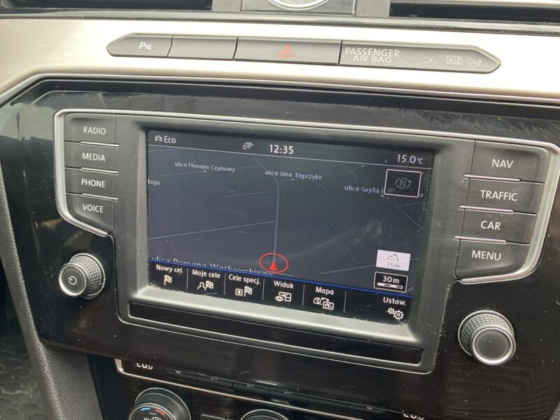 Volkswagen Passat 240KM, wirtualne zegary, 4Motion, DSG, skóry podgrzewane, nawigacja B8 (2014-2023)