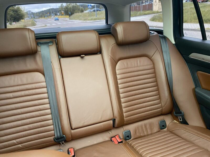 Volkswagen Passat 240KM, wirtualne zegary, 4Motion, DSG, skóry podgrzewane, nawigacja B8 (2014-2023)